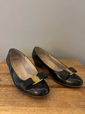 Salvatore Ferragamo Black Leather Vara Bow Pumps with Gold Buckle